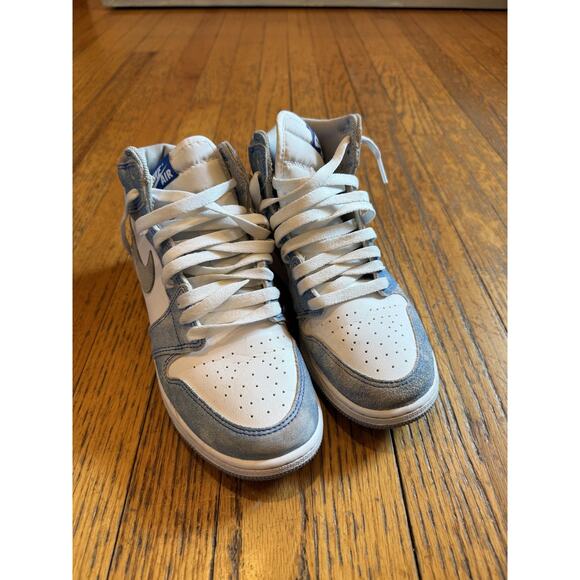 Nike Air Jordan 1 Shoes Youth Size 7Y Hyper Royal Retro High OG 575441-402 - Picture 2 of 9